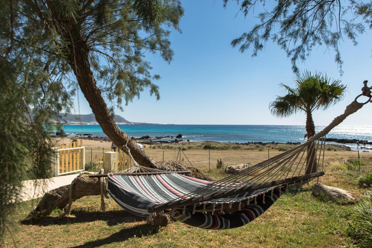 Mera Beachfront House - Phalasarna Exterior foto