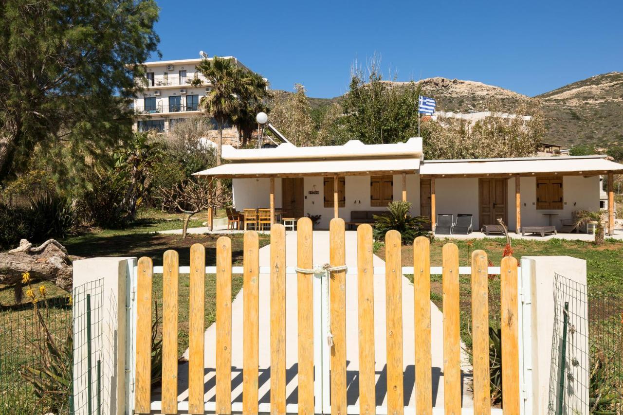Mera Beachfront House - Phalasarna Exterior foto