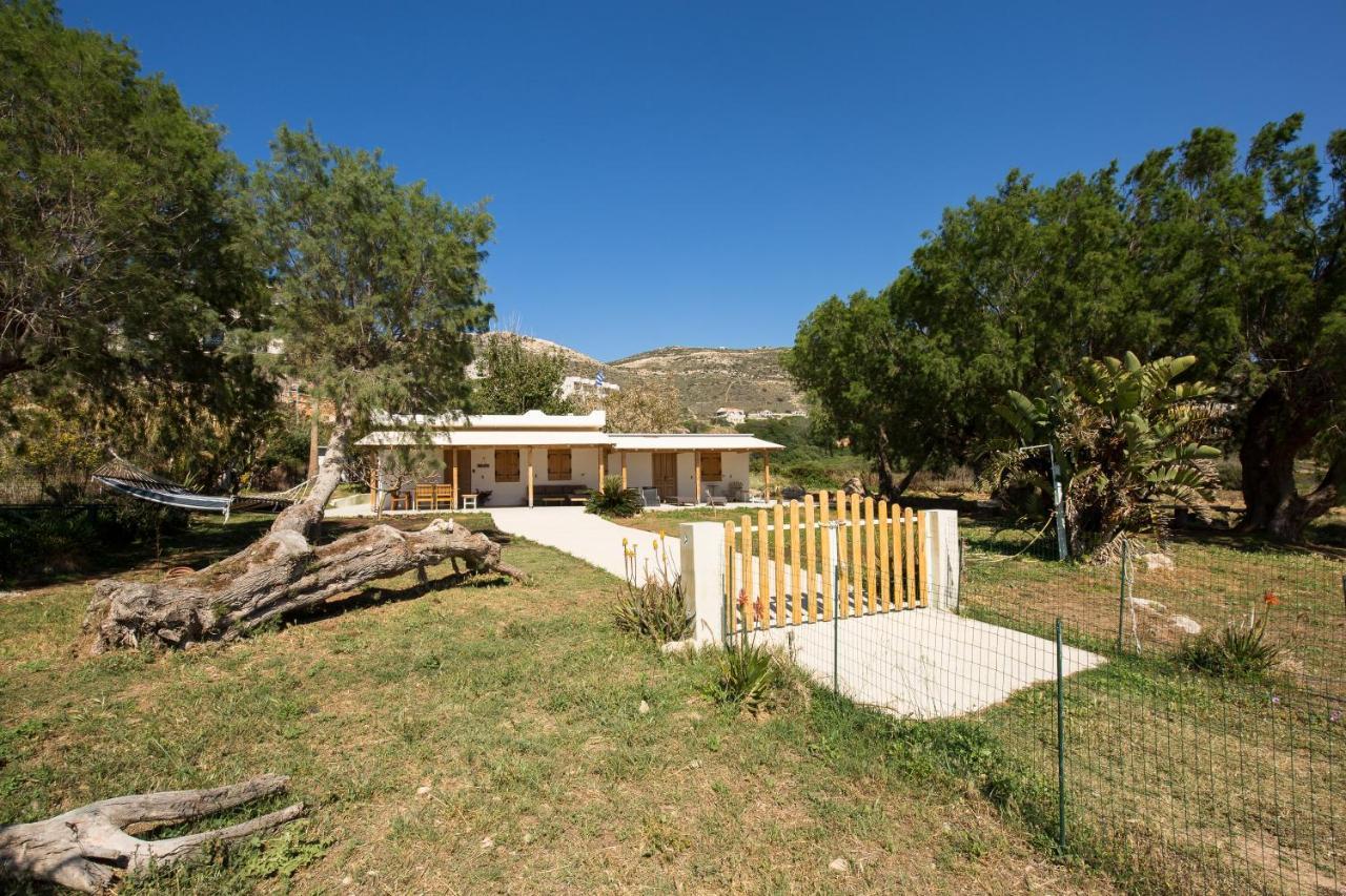 Mera Beachfront House - Phalasarna Exterior foto