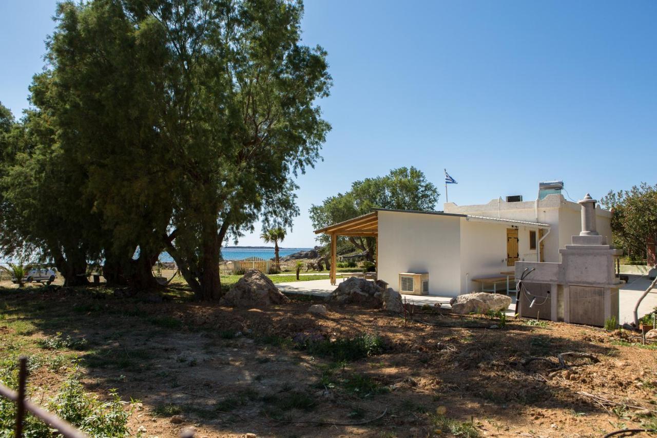 Mera Beachfront House - Phalasarna Exterior foto