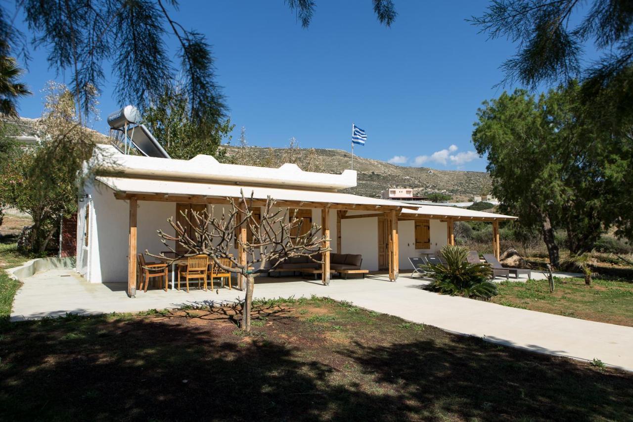 Mera Beachfront House - Phalasarna Exterior foto