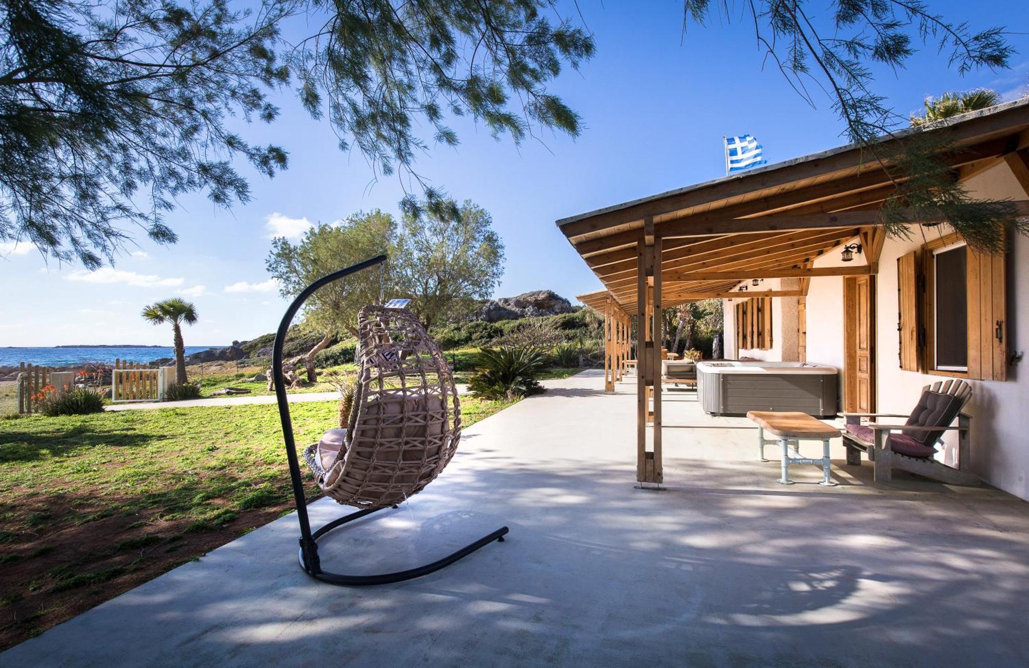 Mera Beachfront House - Phalasarna Exterior foto
