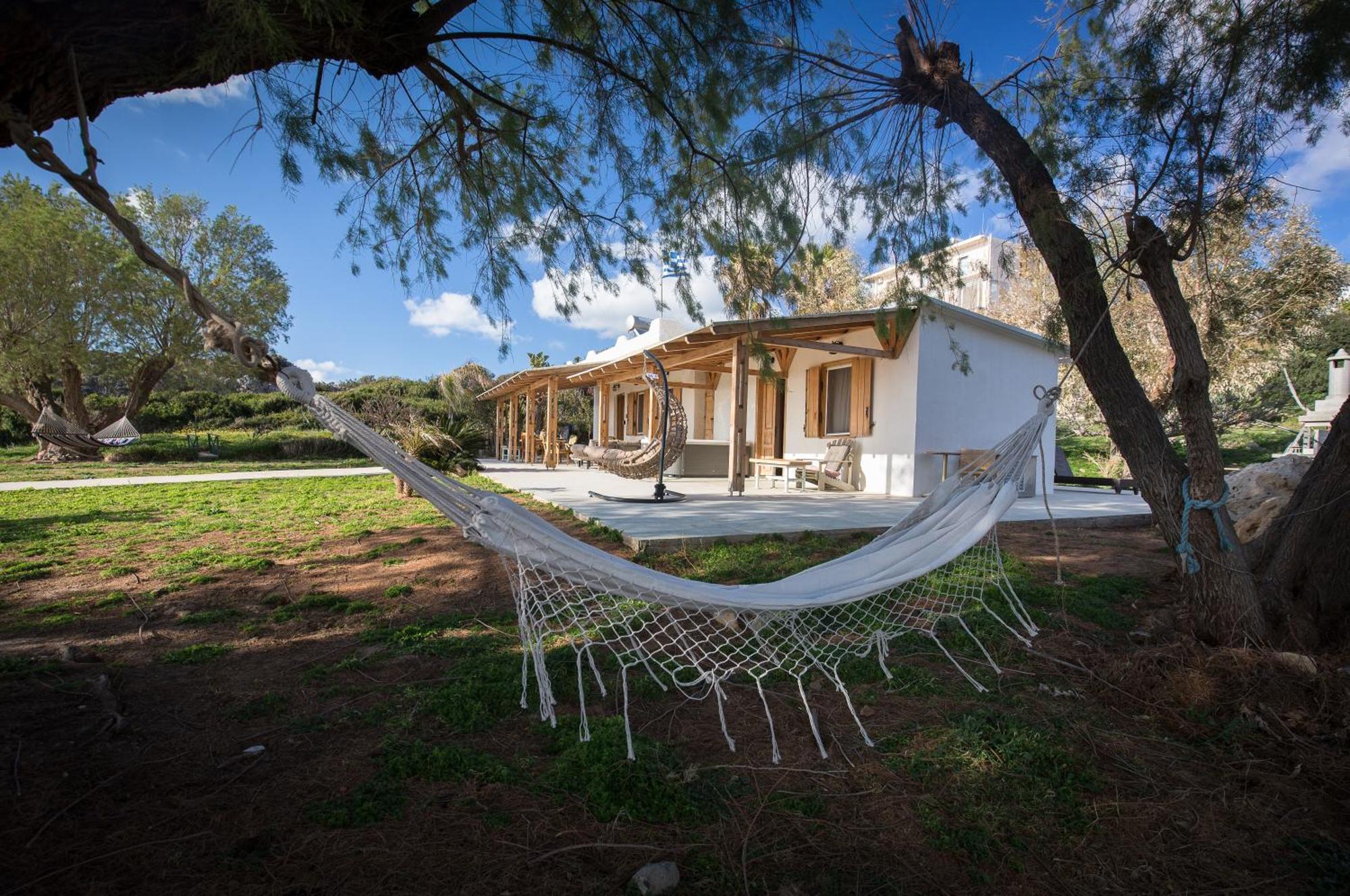 Mera Beachfront House - Phalasarna Exterior foto