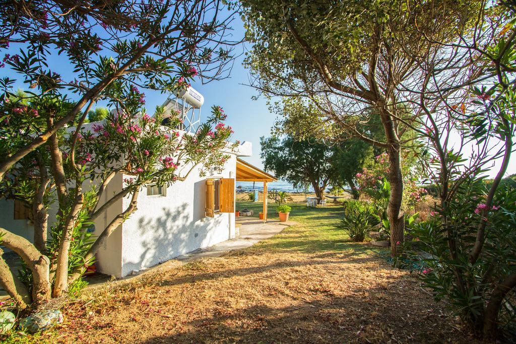 Mera Beachfront House - Phalasarna Exterior foto