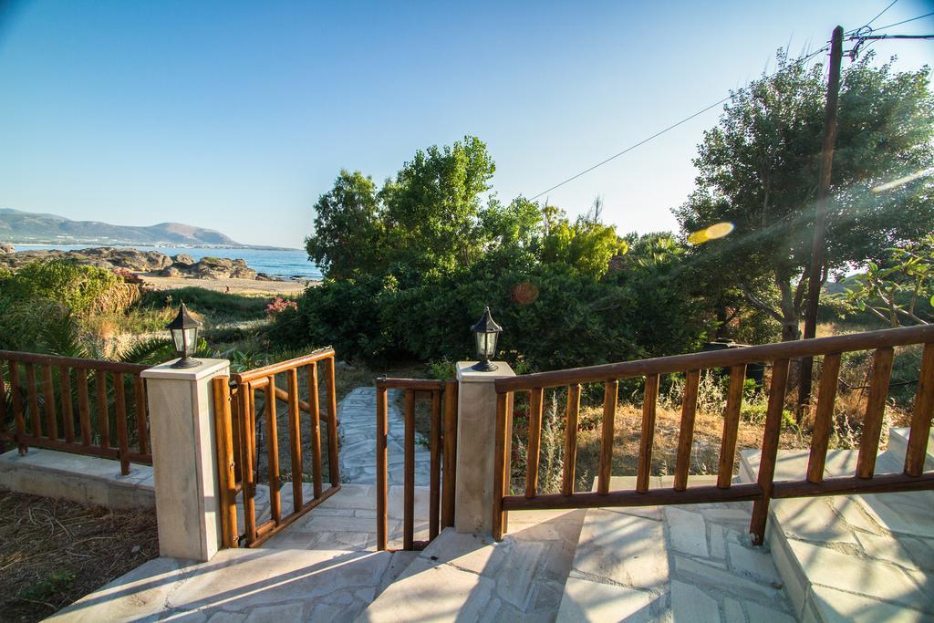 Mera Beachfront House - Phalasarna Exterior foto