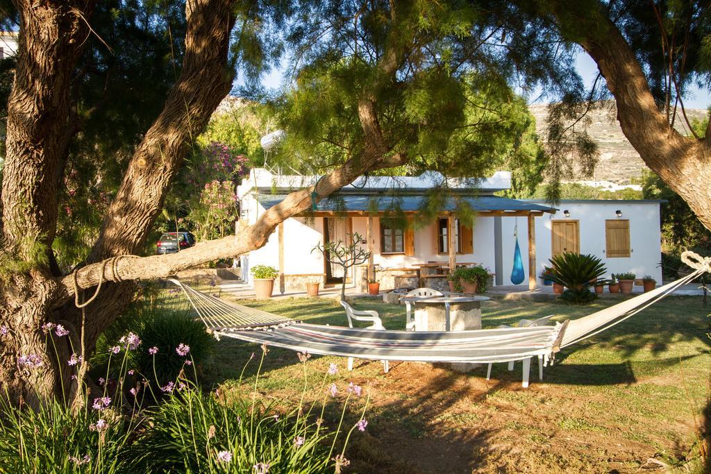 Mera Beachfront House - Phalasarna Exterior foto