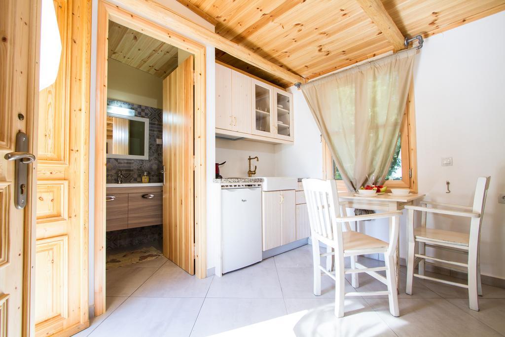 Mera Beachfront House - Phalasarna Exterior foto